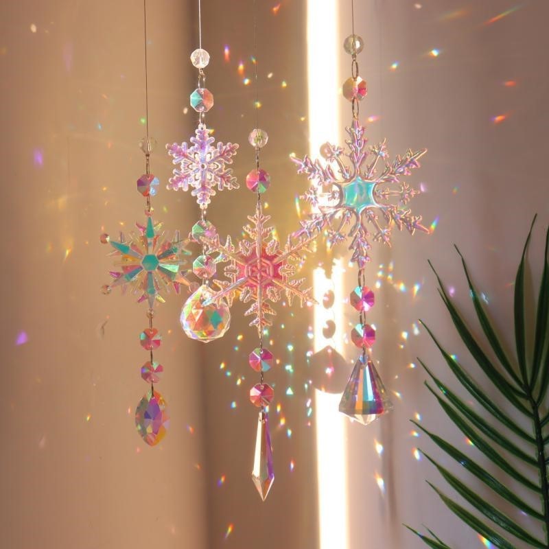 Pendant Lighting Christmas Decor - クリエイティブクリスマスカラフルなスノーフレークペンダントアクリルガラスレインボーライトシャドウウィンドウクリスマスツリー装飾