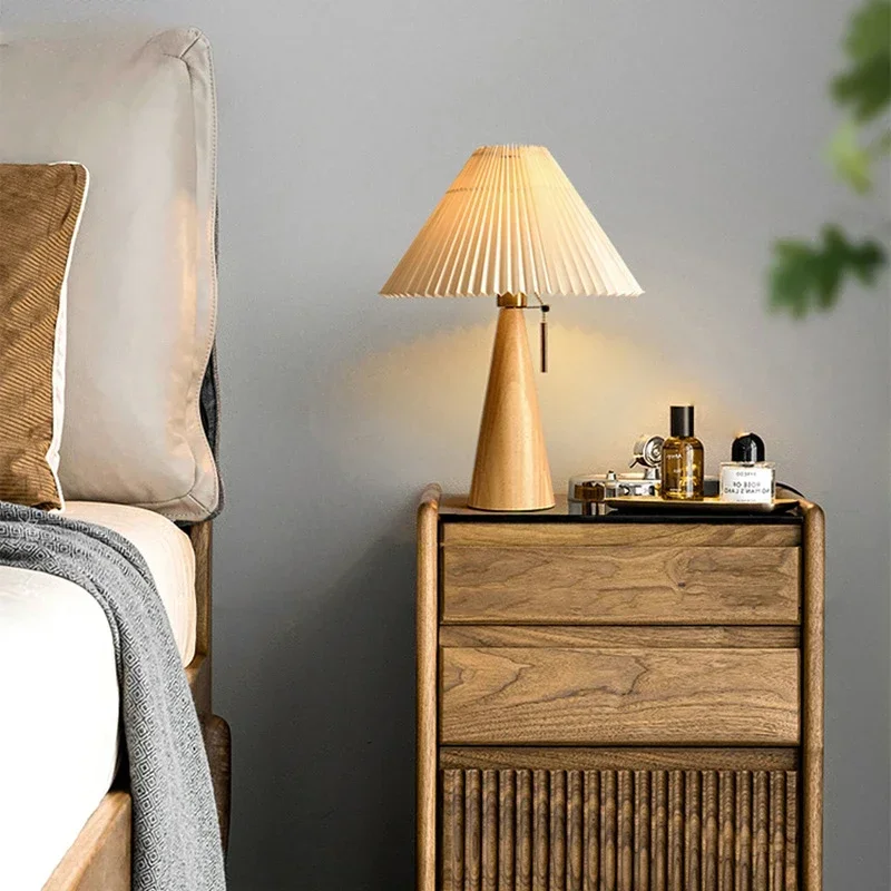 レトロプリーツテーブルランプ北欧無垢材ライト研究読書用寝室の - Lighting Decor For Bedroom のレビューと価格